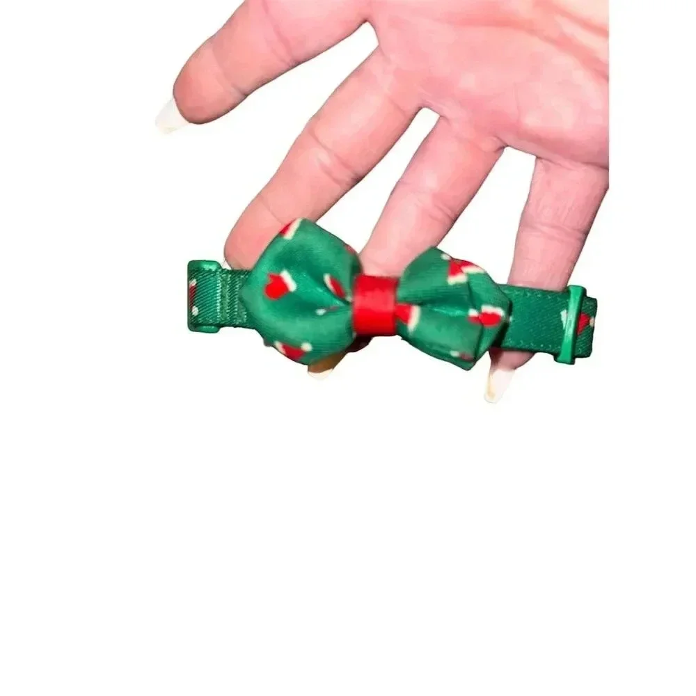 Festive Christmas Bow dog Collar Green Adjustable Bow tie size small